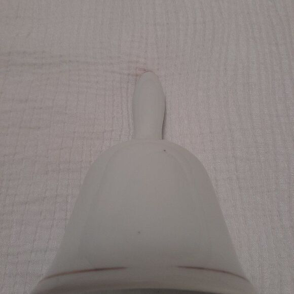 Currier & Ives Autumn in New England Cider Making Bell. - Picture 3 of 6